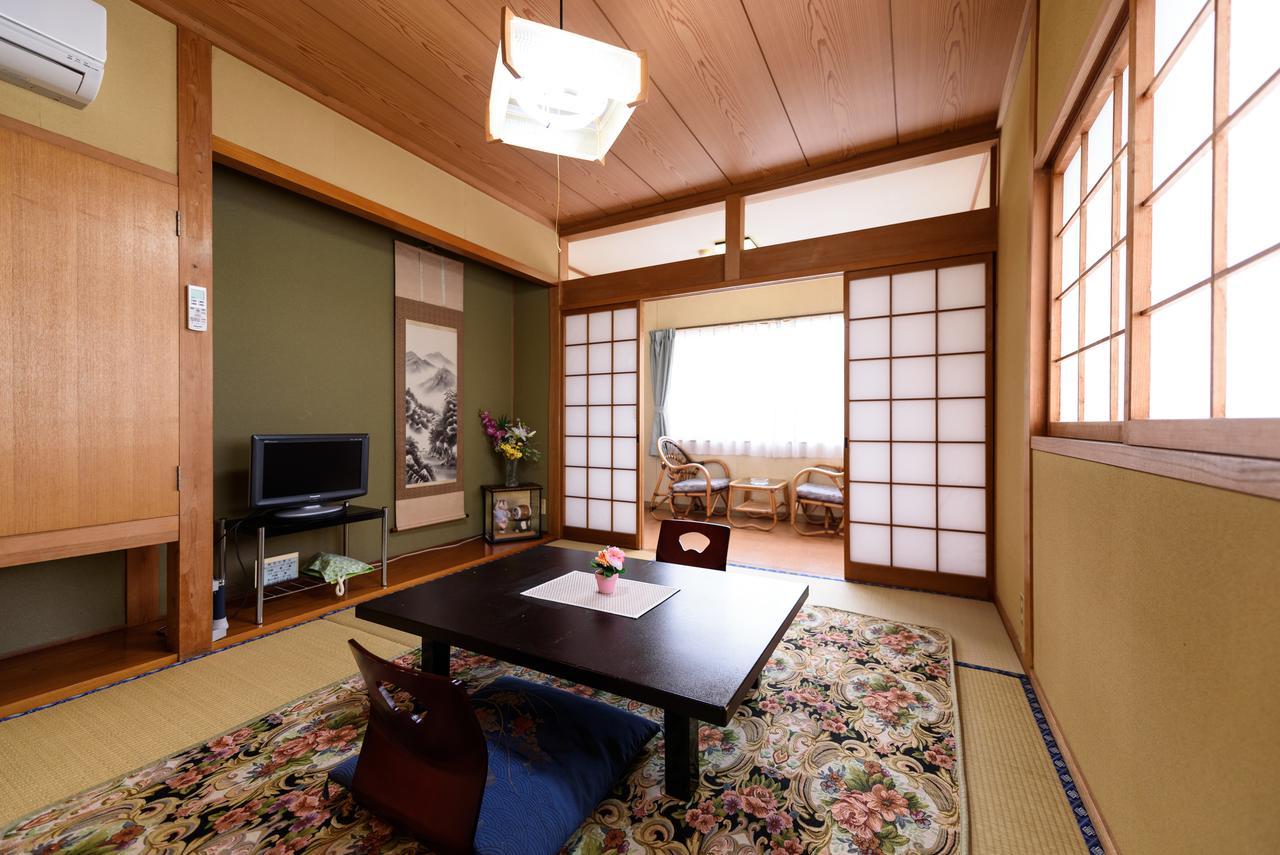 Yufuin Onsen Oyado Jinnouchi Kültér fotó